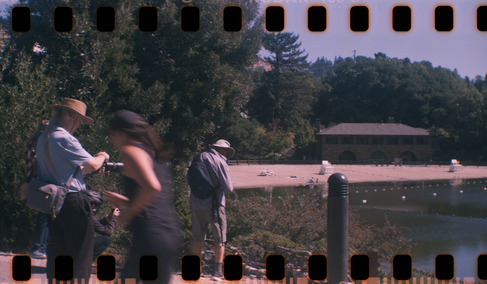 Screenshot_1 - lolaway.png