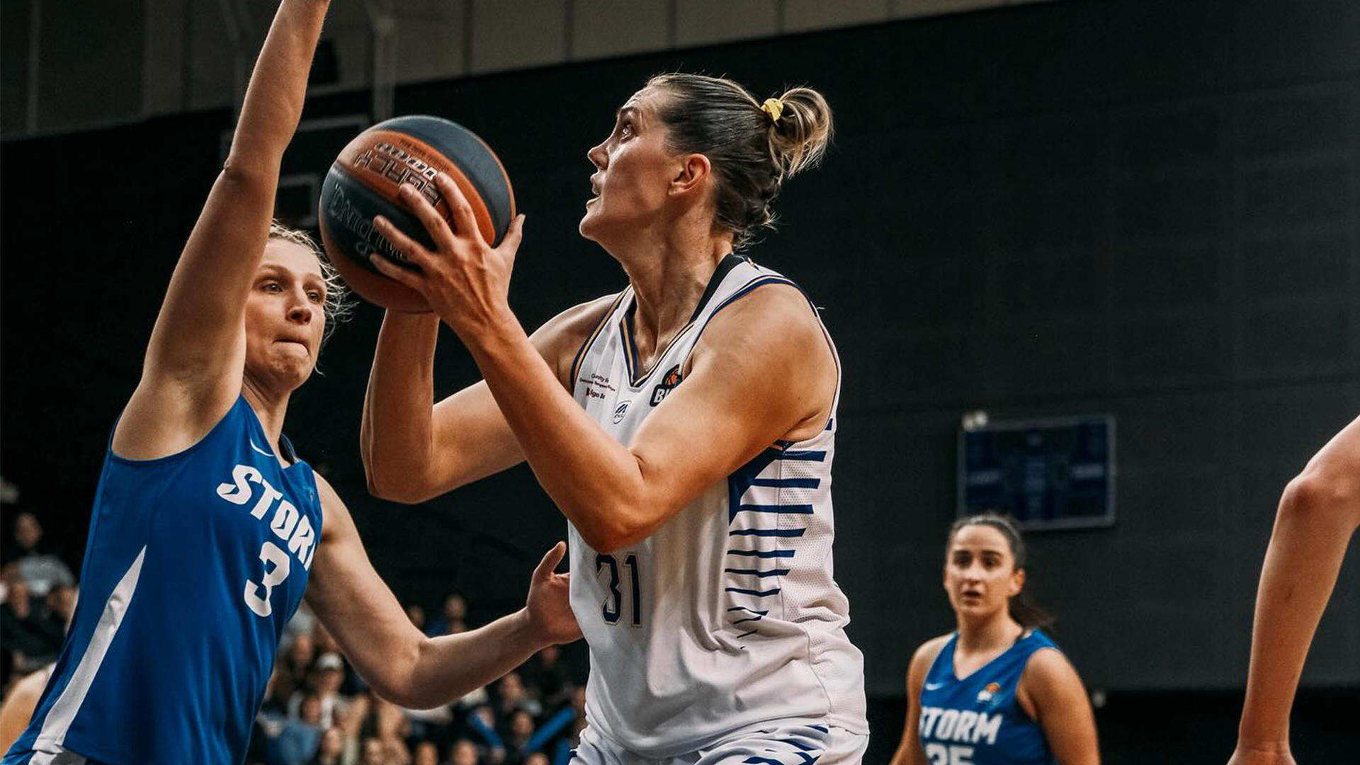 Jennie Rintala Signs with McKinnon Cougars Championship Women