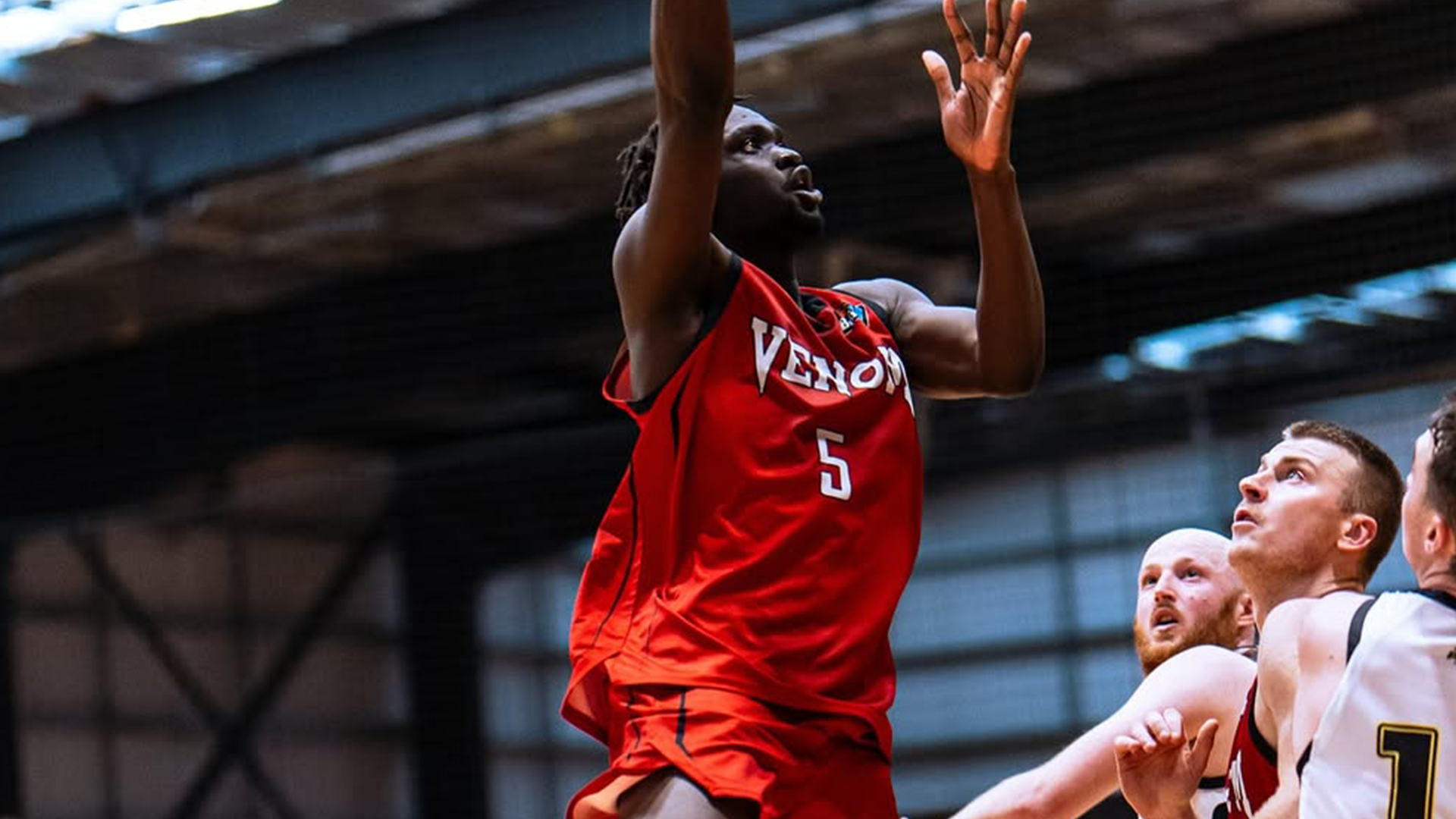 Angok Angok Signs with McKinnon Cougars Championship Men