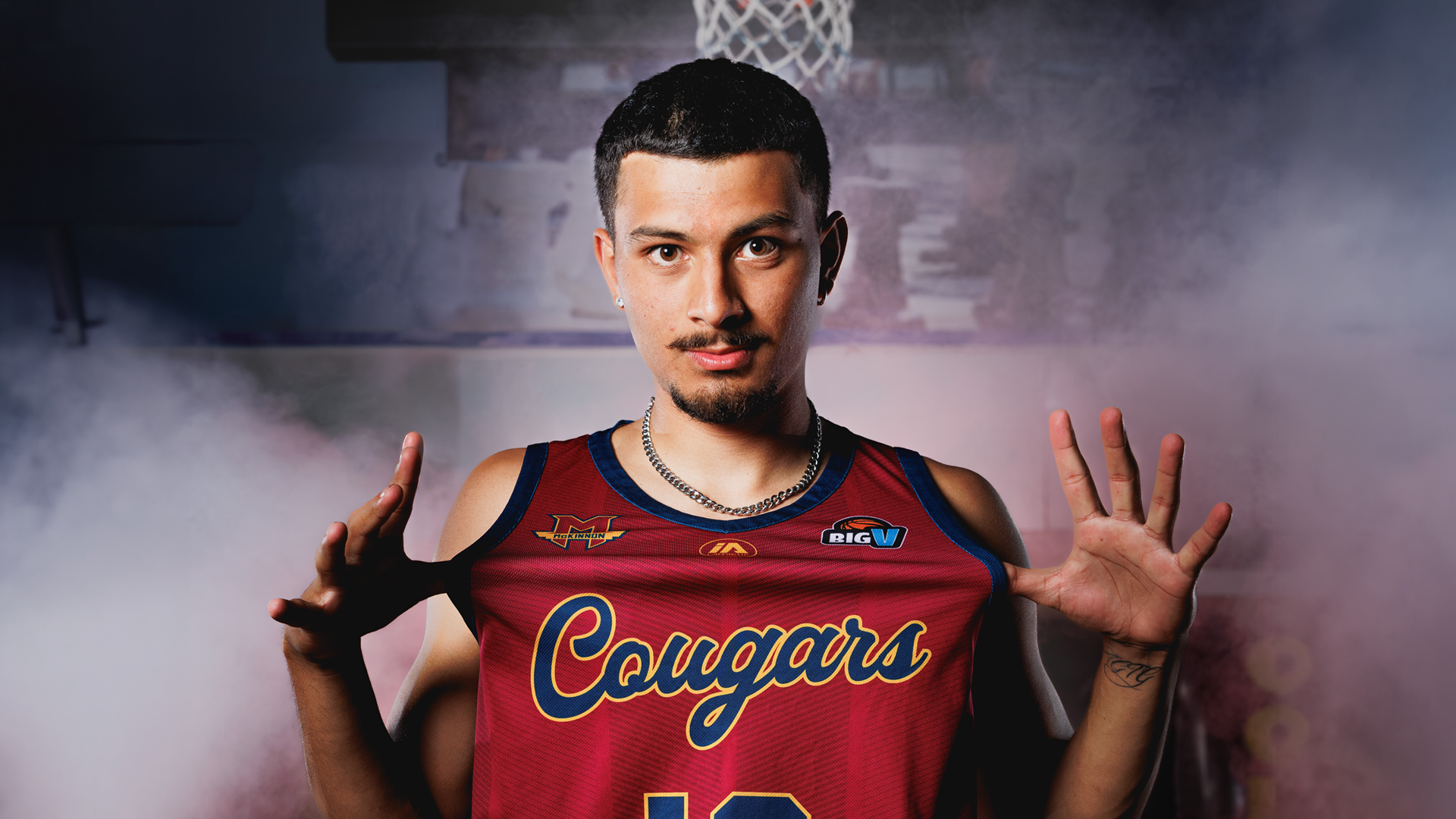 Nate Raymond Signs with McKinnon Cougars Championship Men