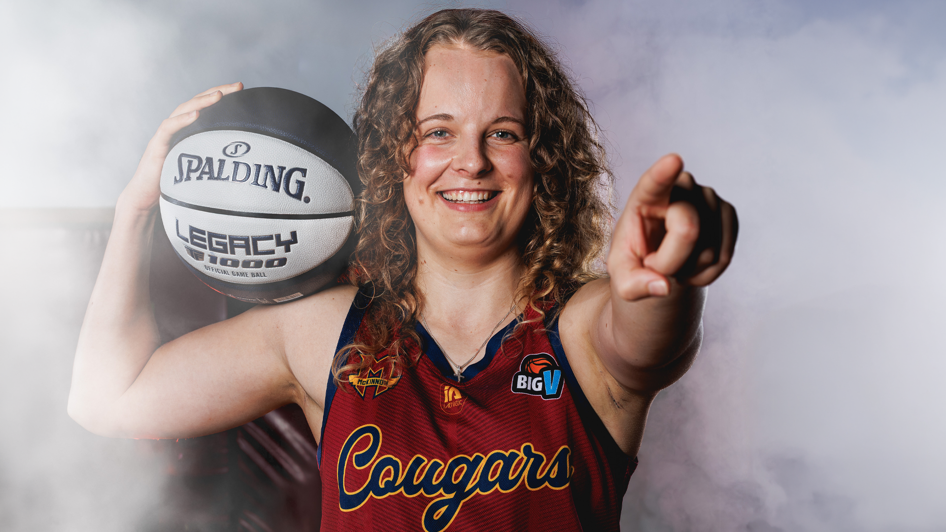 Sarae Beveridge Signs with McKinnon Cougars Championship Women