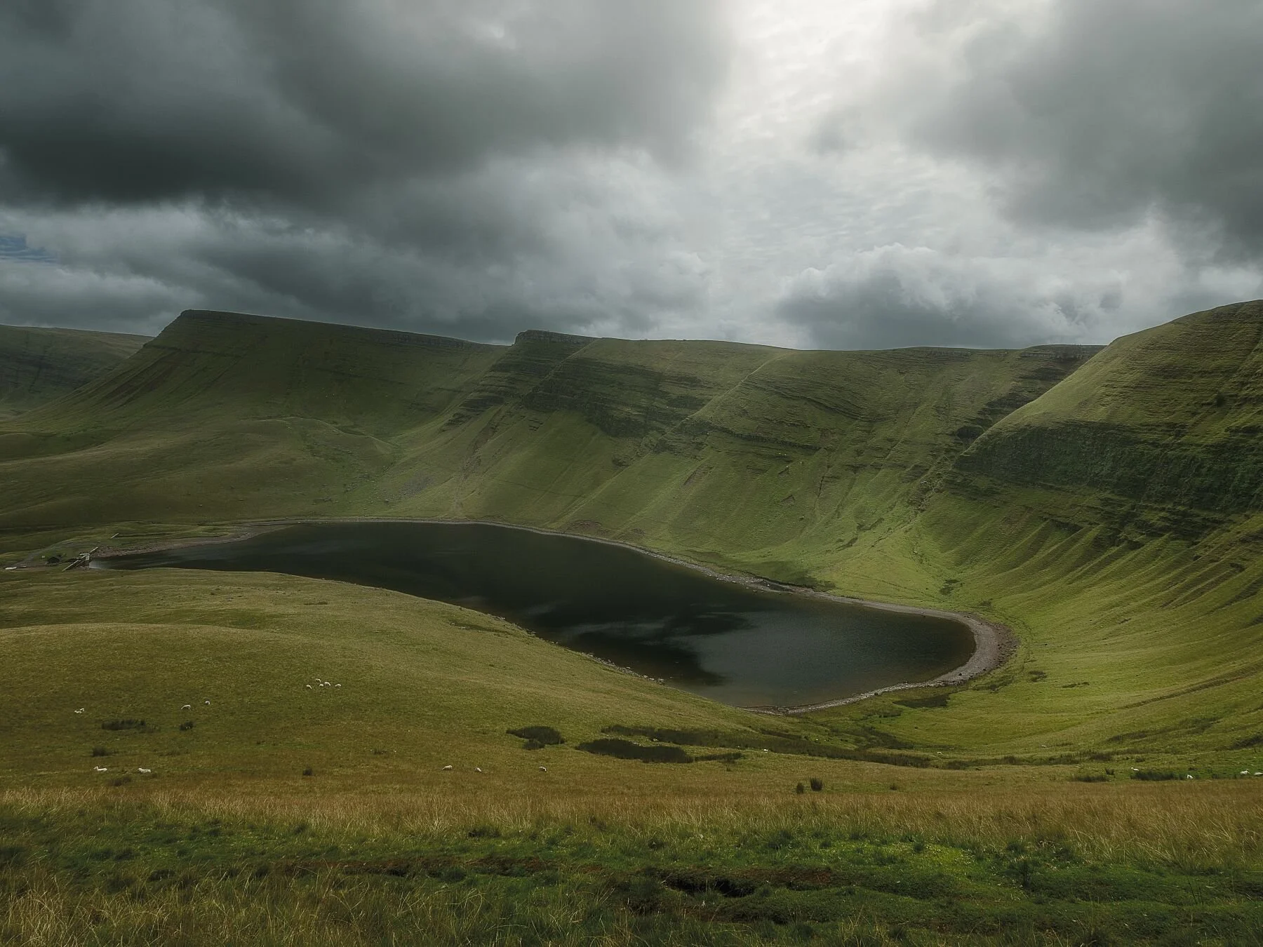 Llyn y Fan Fach II