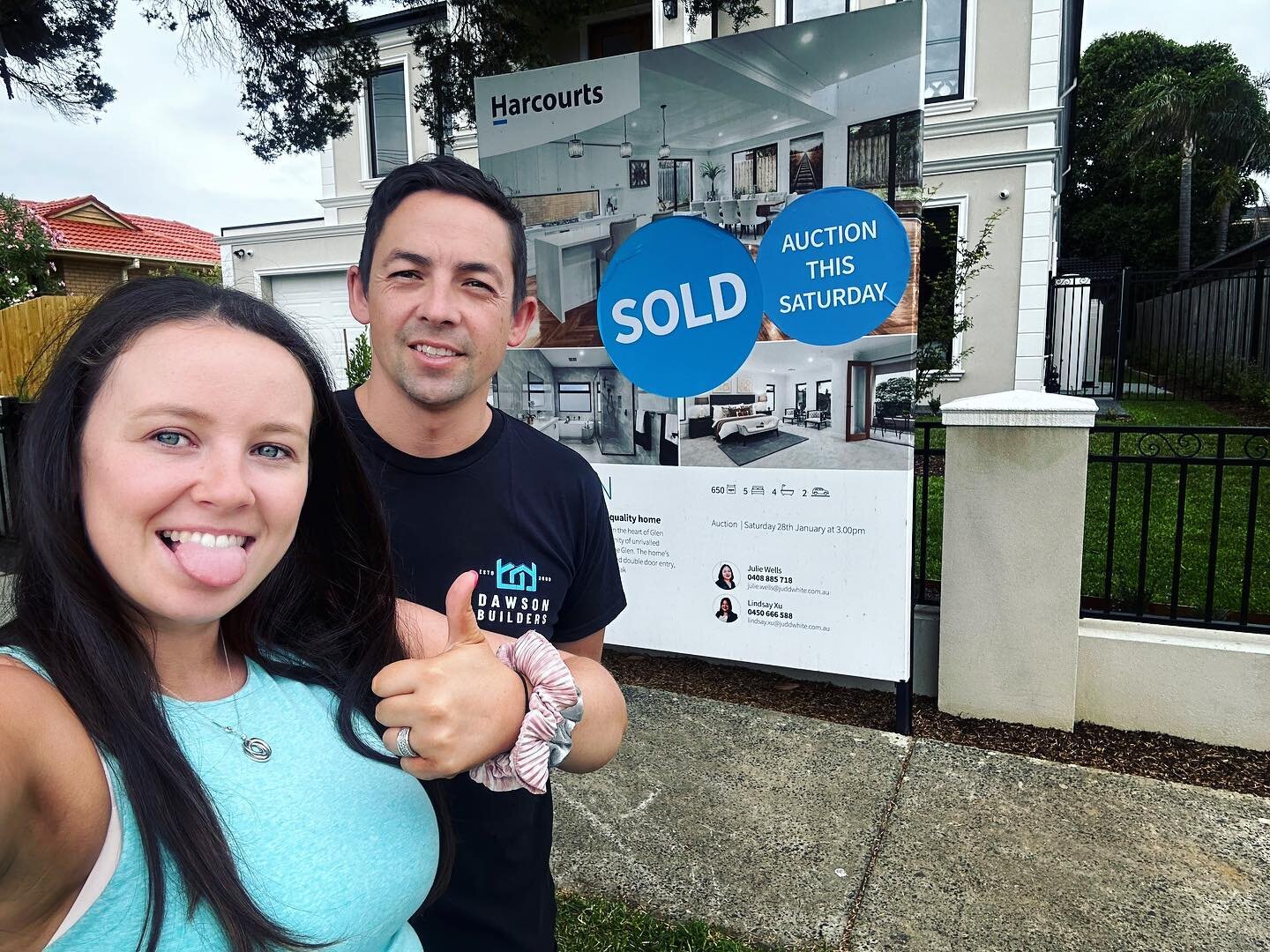 how fun is sticker making it official ! Back in the office and onto the next 🏠👏🏼🛠️ 
#sold #morerecordstobeat #glenwaverley