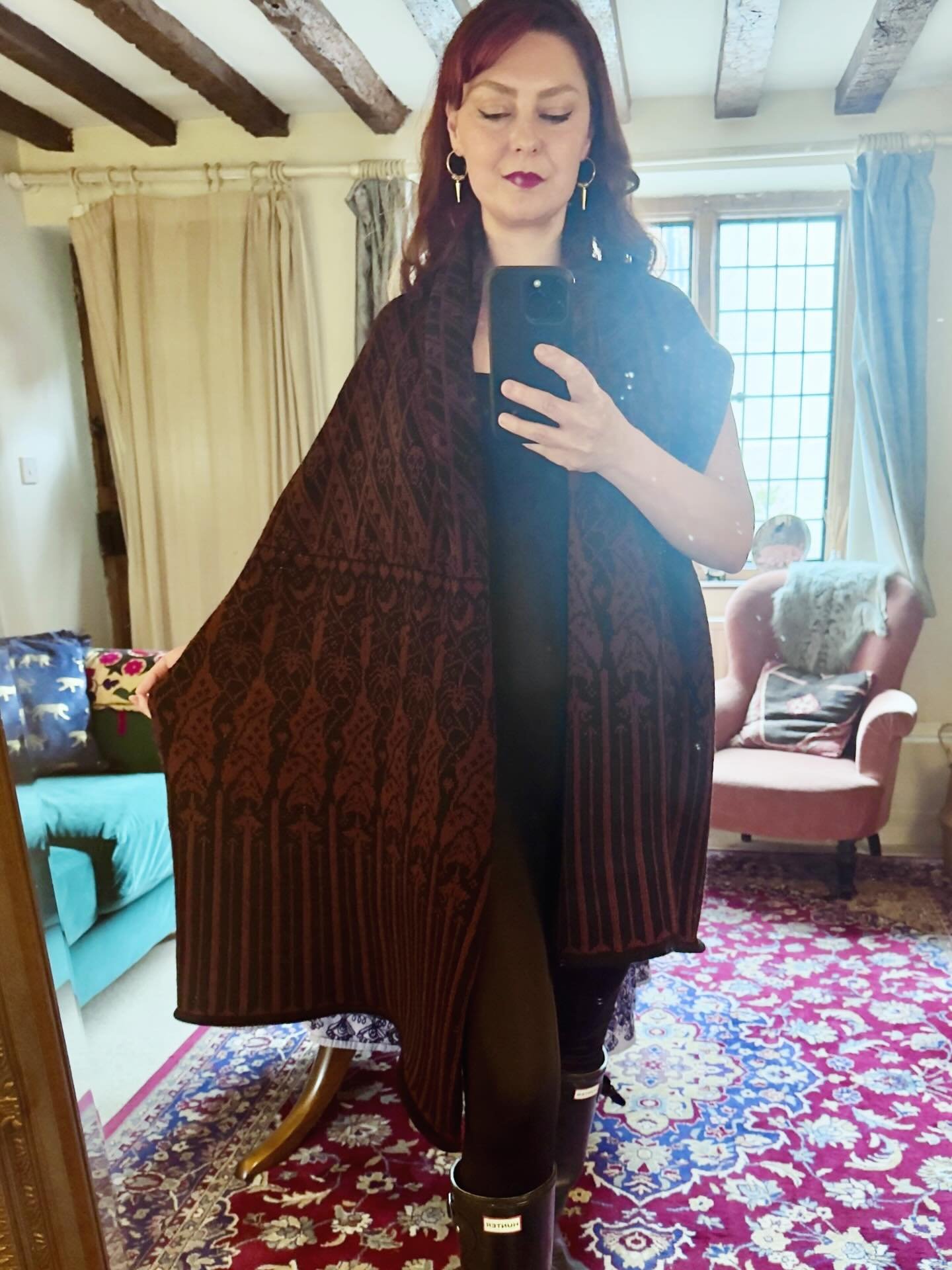 I&rsquo;ve turned my Dreaming Bats dress design into a wrap for a commission 🖤knitted in dark brown and black merino 🧶 I am taking orders for this beautiful beast 🦇 and of course kept one for myself! Get in touch if you&rsquo;d like to place an or