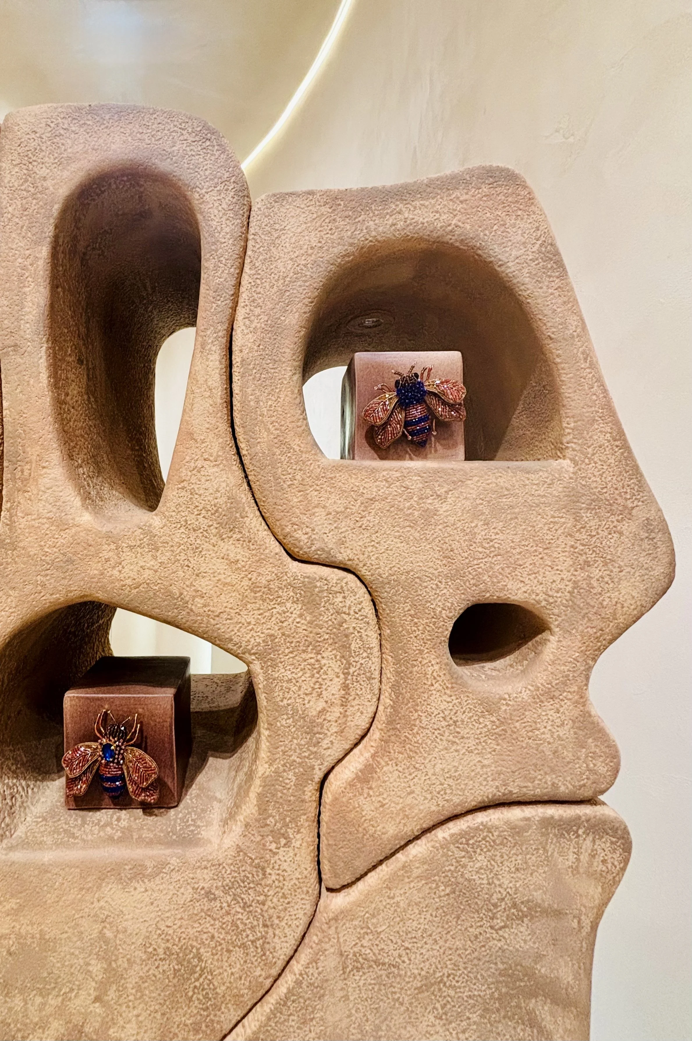 flagship-theharmonist-twinespace-lolatill-droledemonsieur-visual merchandising-visual merchandiser-store concept-scenography-display-props-retail-windows 