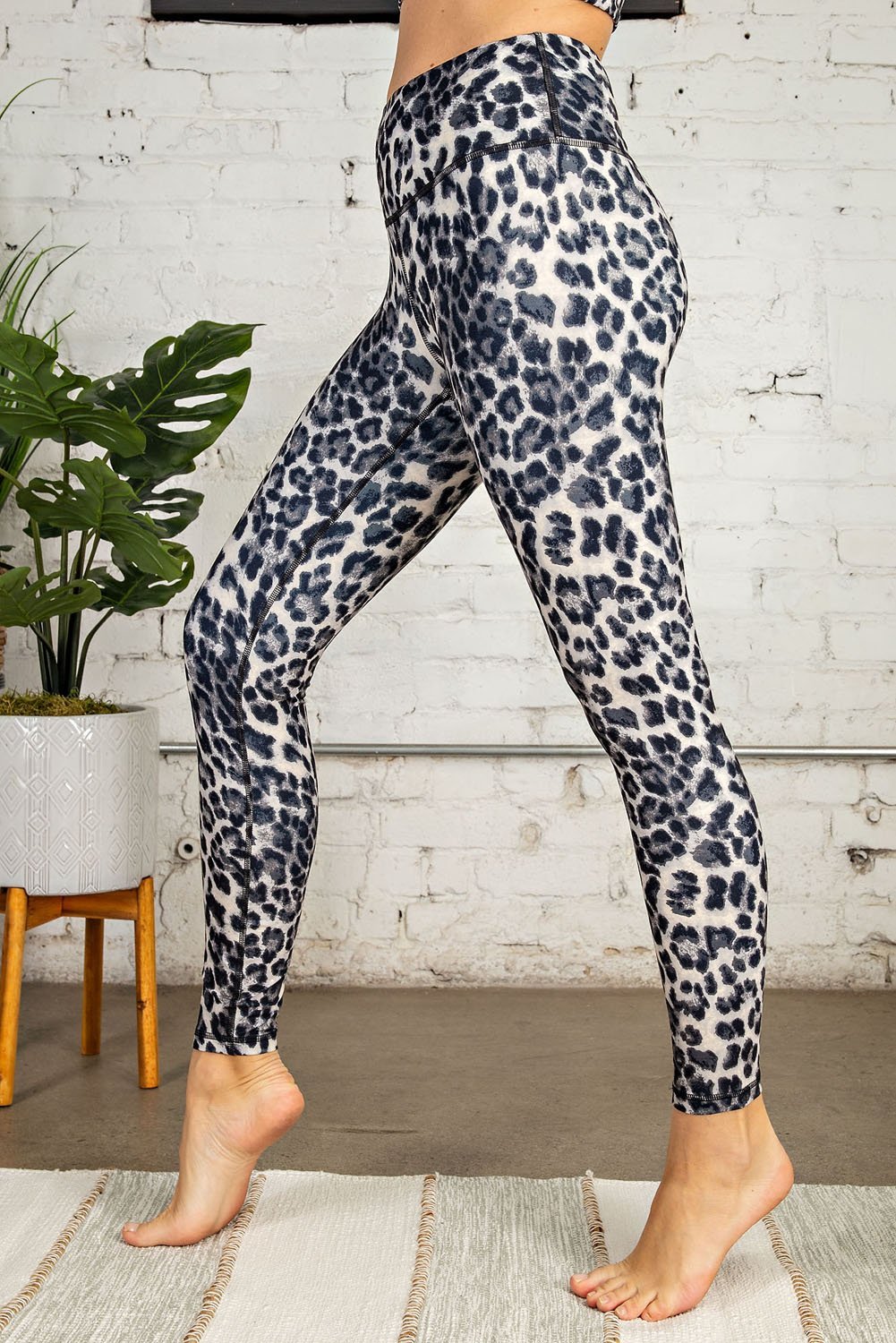 0060356_animal-print-full-length-leggings.jpeg
