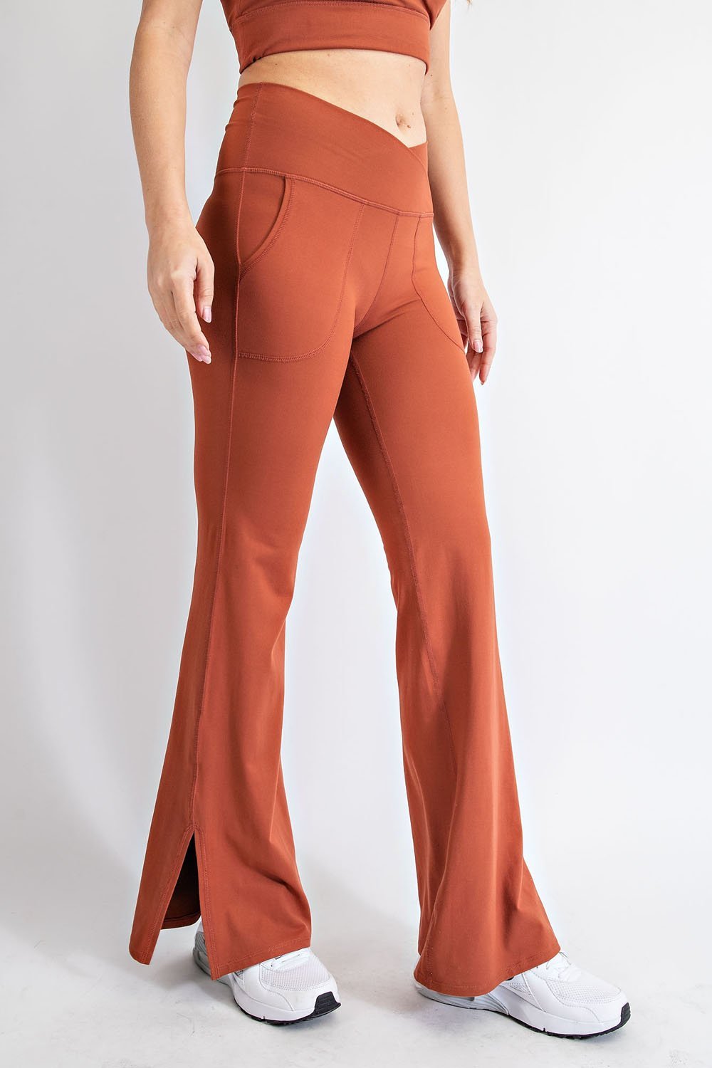0119888_v-waist-flared-yoga-pants-with-pockets.jpeg