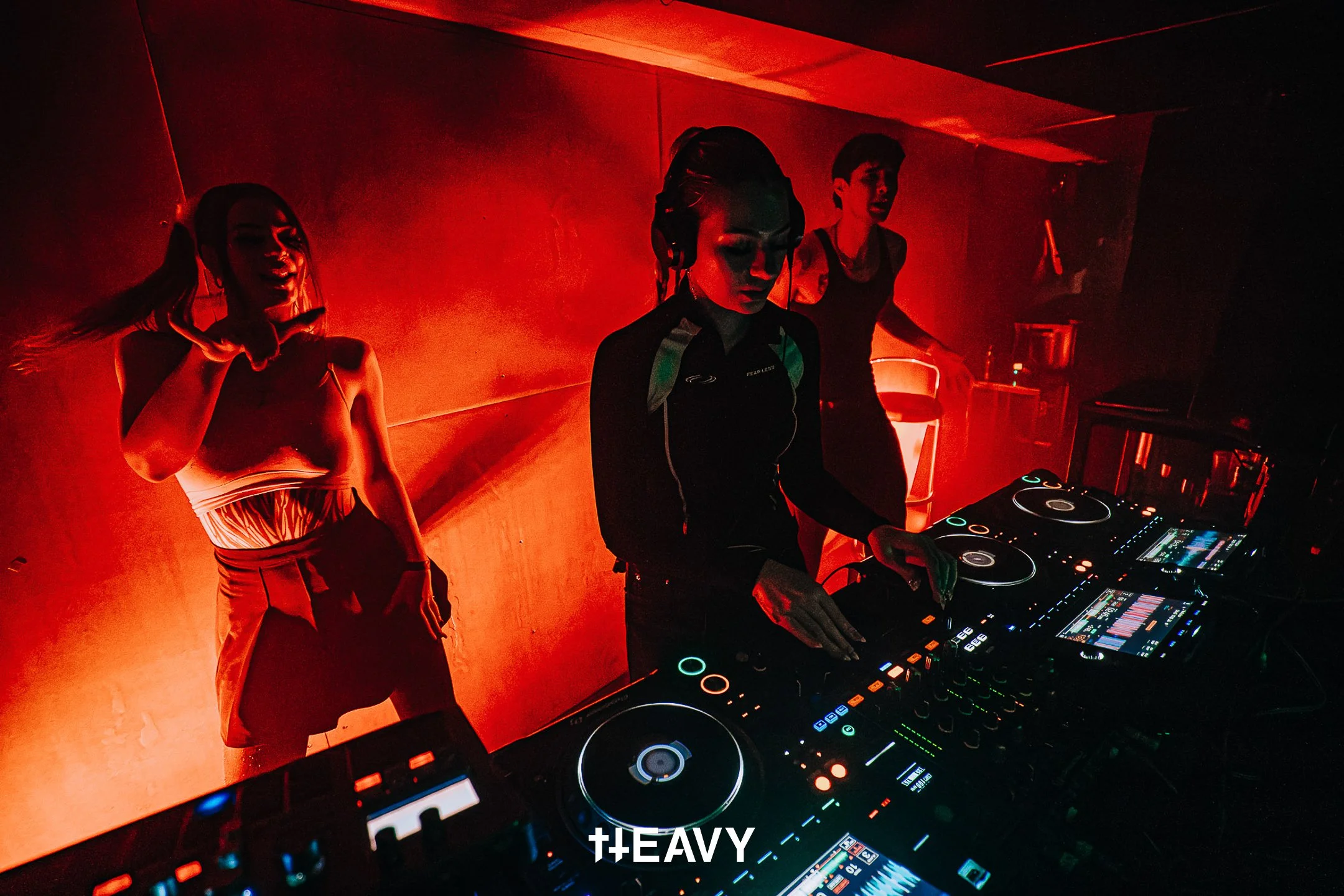 HEAVY_VOL9_-009.jpg