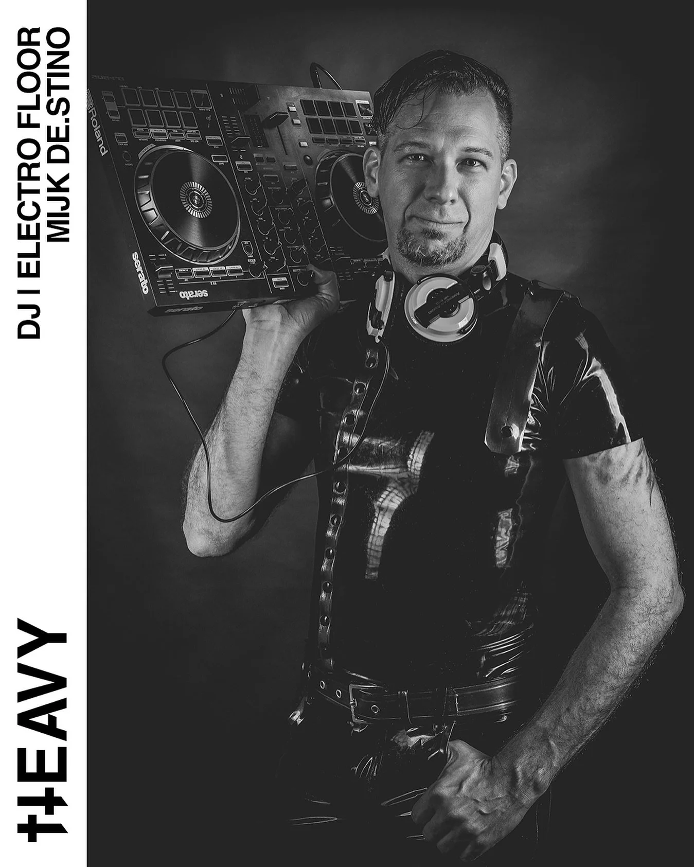 ⚡++ 𝐌𝐈𝐉𝐊 𝐃𝐄.𝐒𝐓𝐈𝐍𝐎 ++⚡𝐇𝐄𝐀𝐕𝐘 𝐕𝐎𝐋 𝐈𝐗 ++ 𝟐𝟗.𝟏𝟏.𝟐𝟎𝟐𝟓 @ 𝐅𝐋𝐔𝐂𝐂 | Electro Floor | @mijk_de.stino, DJ, event mastermind, and a driving force in Austria’s 𝐠𝐨𝐭𝐡𝐢𝐜, 𝐝𝐚𝐫𝐤-𝐞𝐥𝐞𝐜𝐭𝐫𝐨 & 𝐟𝐞𝐭𝐢𝐬𝐡 𝐬𝐜𝐞𝐧