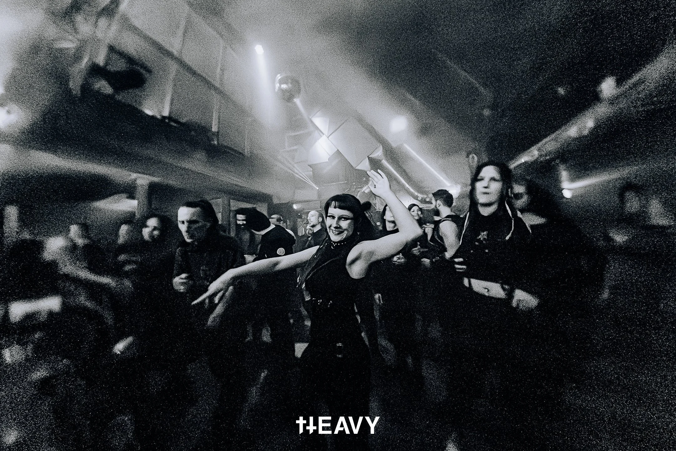 HEAVY_VOL9_-180.jpg