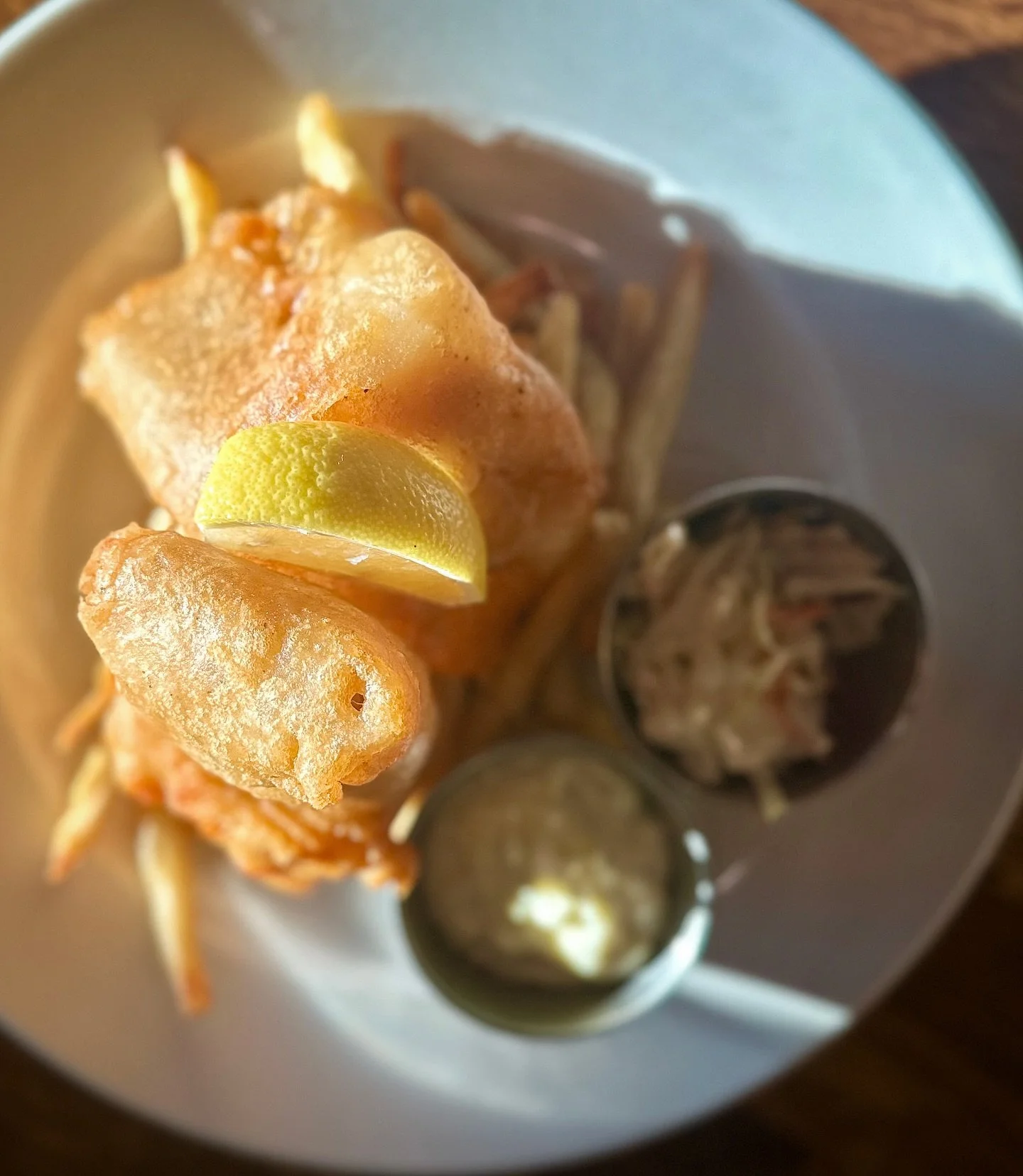 Fancy a fish and chippy? 🐟
#norwalk #norwalkct #norwalkrestaurants #fairfieldcounty #ctrestaurants #fishandchips #bbqrestaurant #casualbbq