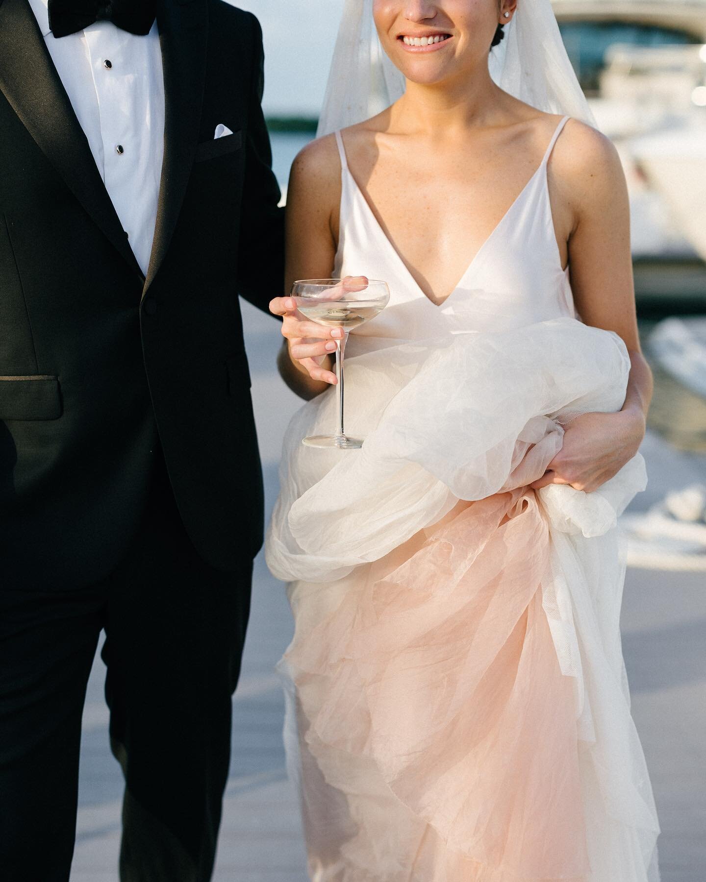 @steffiweisson is actually my favorite. Her blush @alarobe silk satin gown and blush dip-dye organza skirt suited her beautifully, we LOVE our non-traditional brides! 

Swipe right for happily ever after 💕