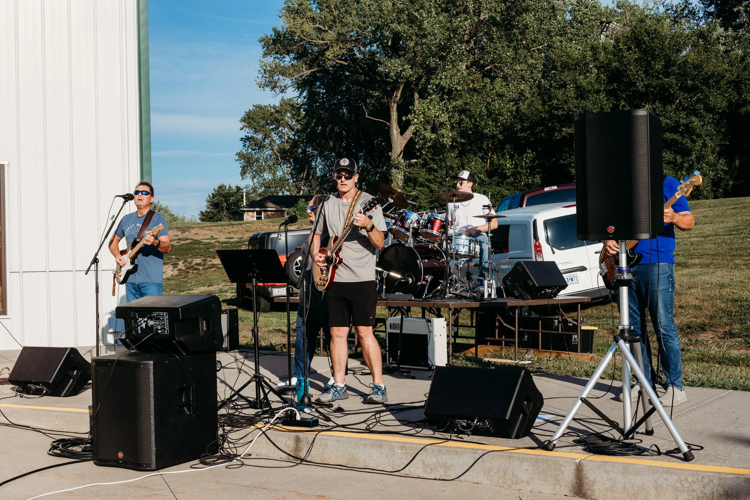 ParkingLotParty24-20.jpg