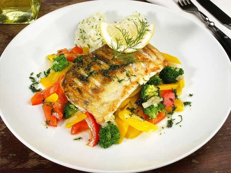 gebratenes-zanderfilet-mit-gemuese.jpg
