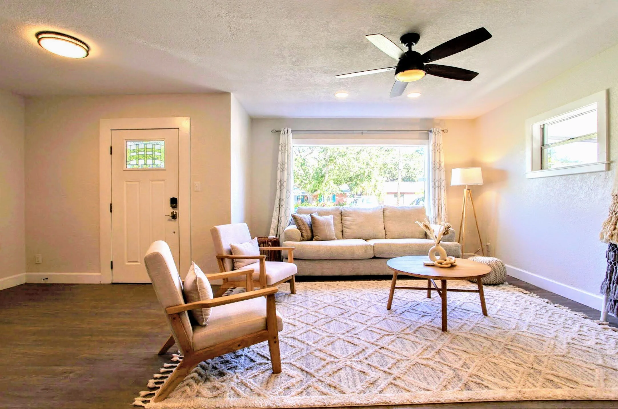 Screen Shot 2024-01-04 at 11.44.02 AM-EDIT.jpg