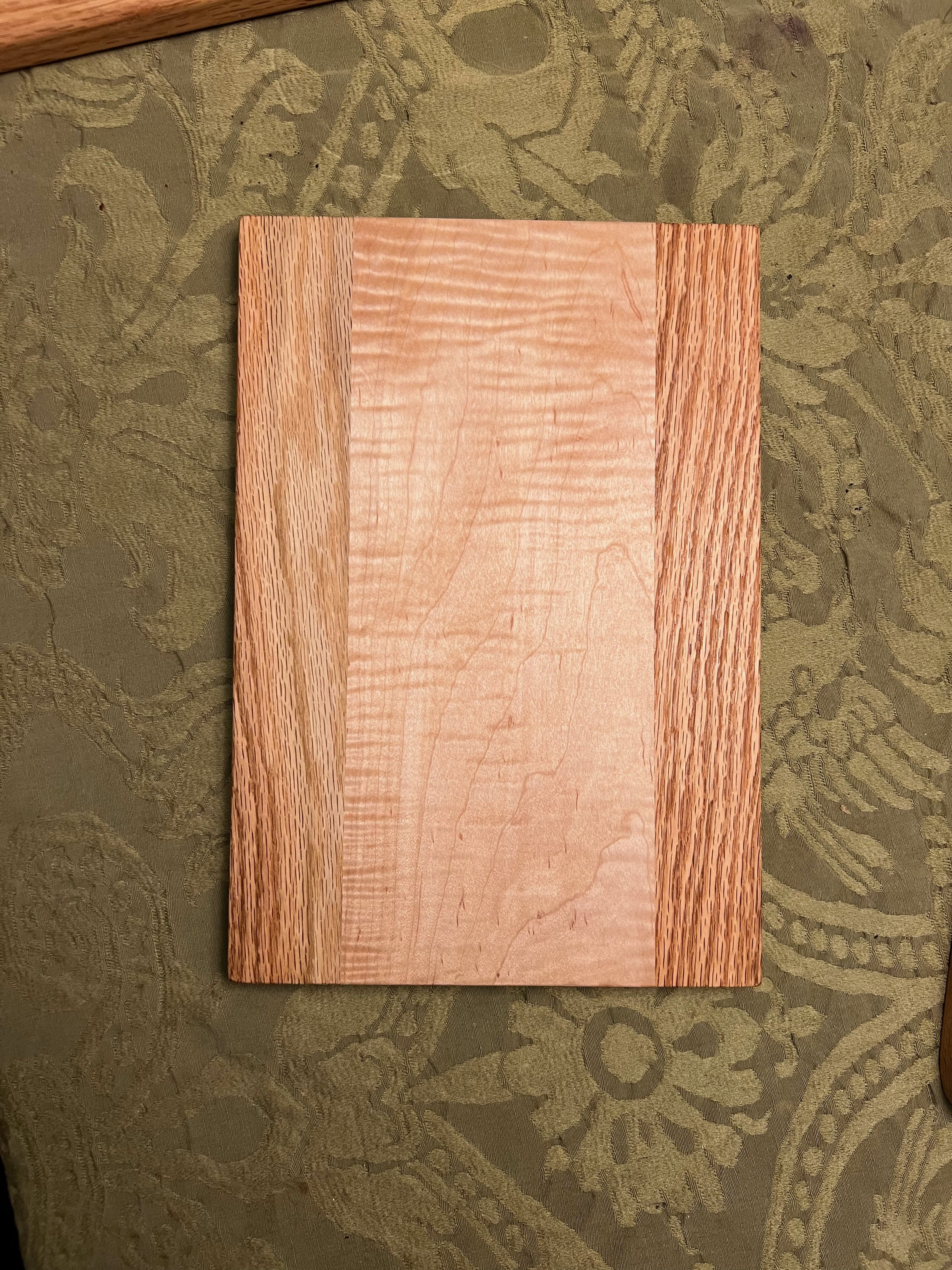 Maple-Oak-Small_1_IMG_6737.jpeg