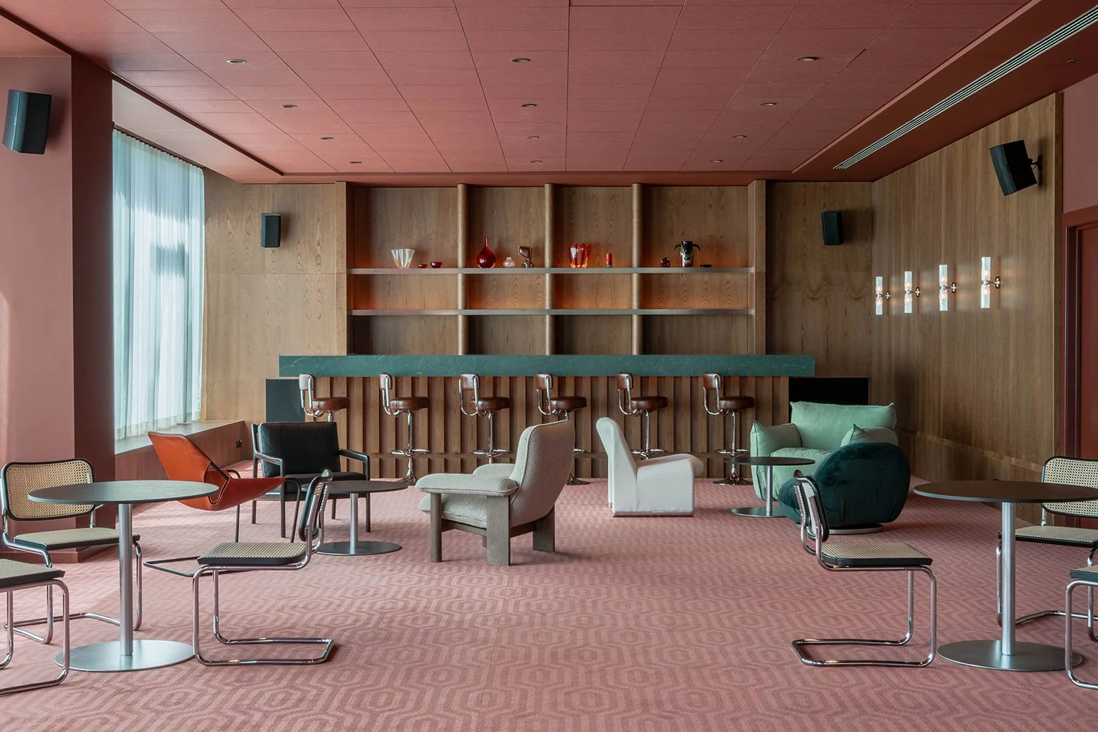 THE STANDARD HDR meetingsrooms - niccola.be-34.jpg