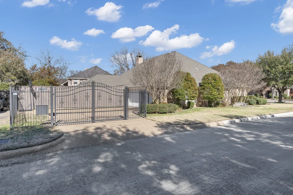 50-Modlux.Media.4908 Woodbend Ct_DSC05569.jpg