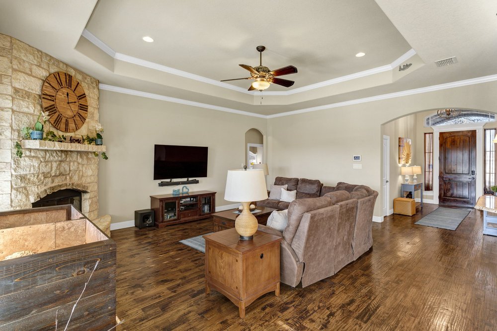 26-Modlux.Media.100 Ellis Pond Ct_DSC06072.jpg