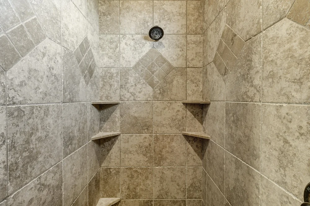 33-Modlux.Media.100 Ellis Pond Ct_DSC06112.jpg