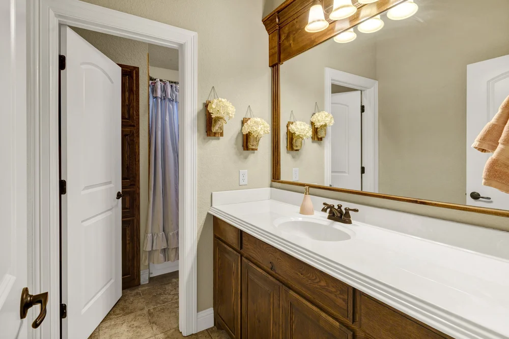 41-Modlux.Media.100 Ellis Pond Ct_DSC06157.jpg