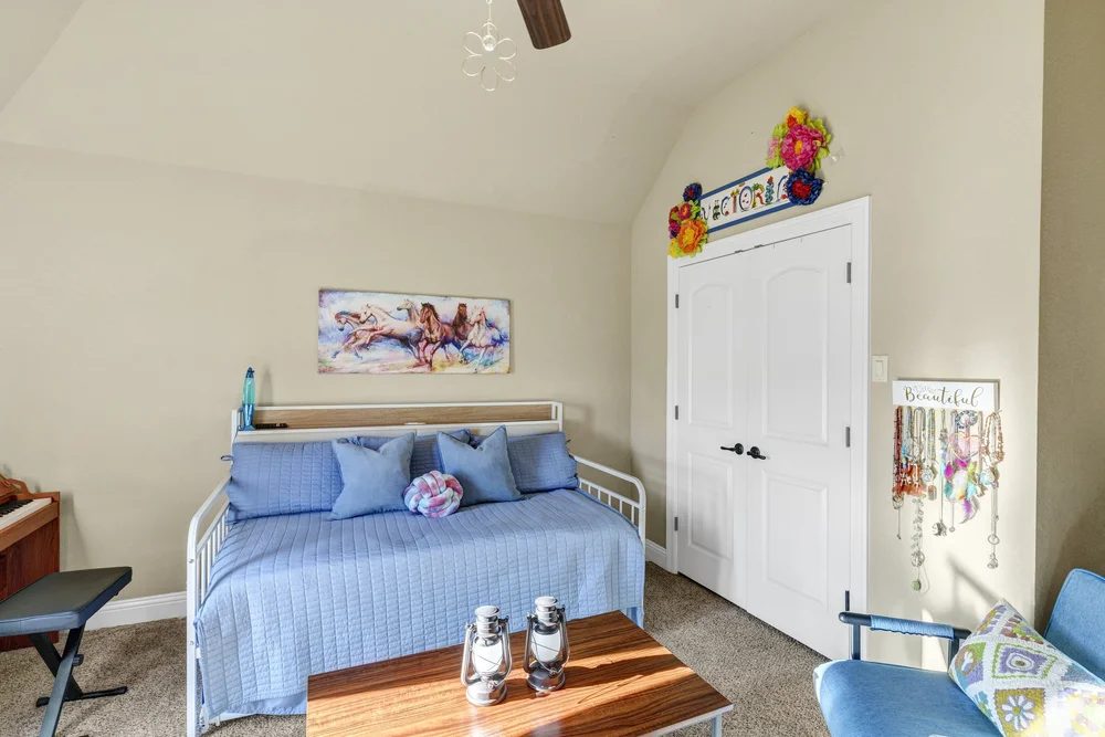 43-Modlux.Media.100 Ellis Pond Ct_DSC06167.jpg