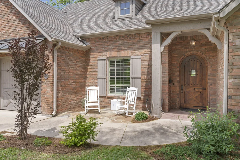 05-Modlux.Media.3908 Lynncrest Dr_DSC02121.jpg