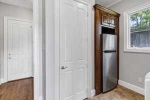 25-Modlux.Media.3908 Lynncrest Dr_DSC02221.jpg