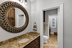 38-Modlux.Media.3908 Lynncrest Dr_DSC02286.jpg