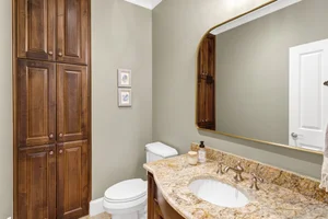 41-Modlux.Media.3908 Lynncrest Dr_DSC02301.jpg