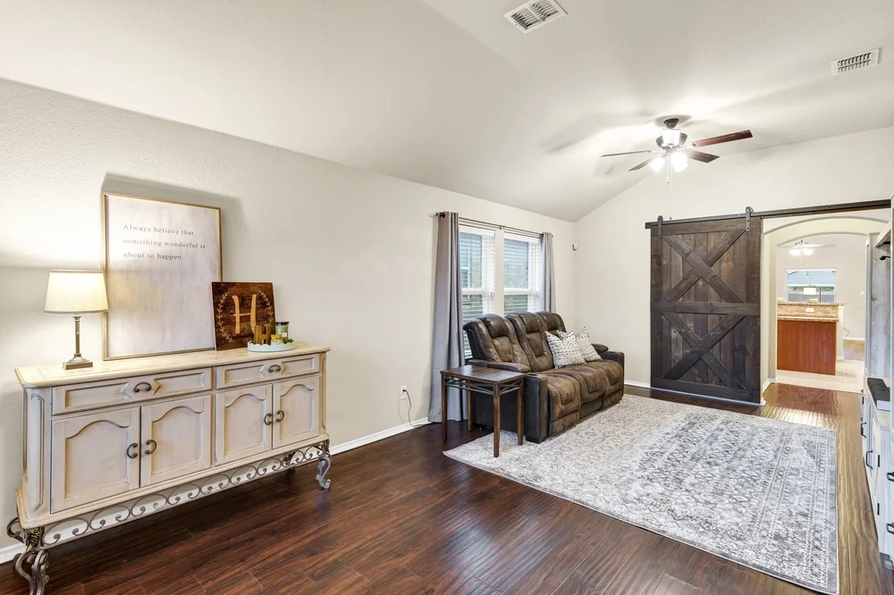 06-Modlux.Media.412 Prescott Ln_DSC05013.jpg