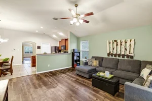 14-Modlux.Media.412 Prescott Ln_DSC05058.jpg