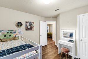 16-Modlux.Media.412 Prescott Ln_DSC05068.jpg