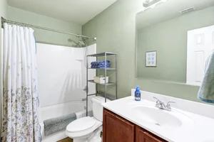 20-Modlux.Media.412 Prescott Ln_DSC05093.jpg