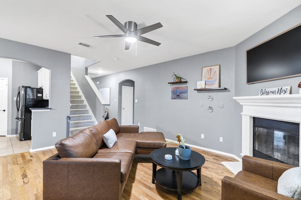 10-Modlux.Media.221 Brookdale_DSC05953.jpg