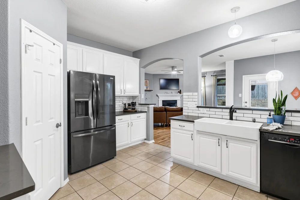 14-Modlux.Media.221 Brookdale_DSC05973.jpg