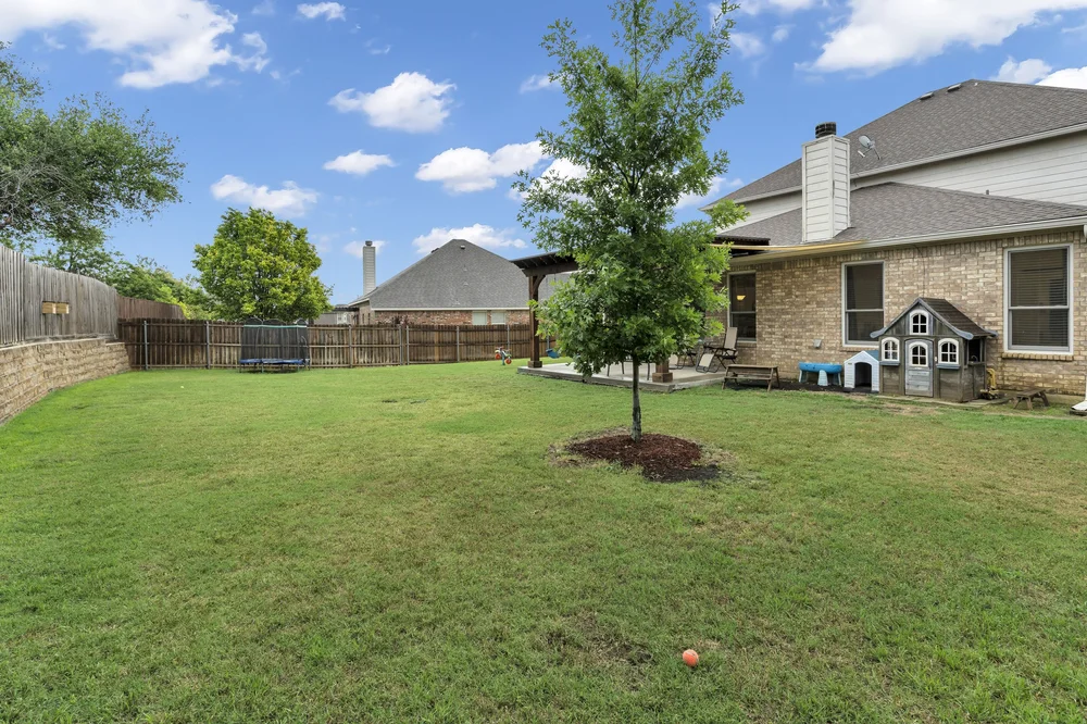 29-Modlux.Media.221 Brookdale_DSC06048.jpg