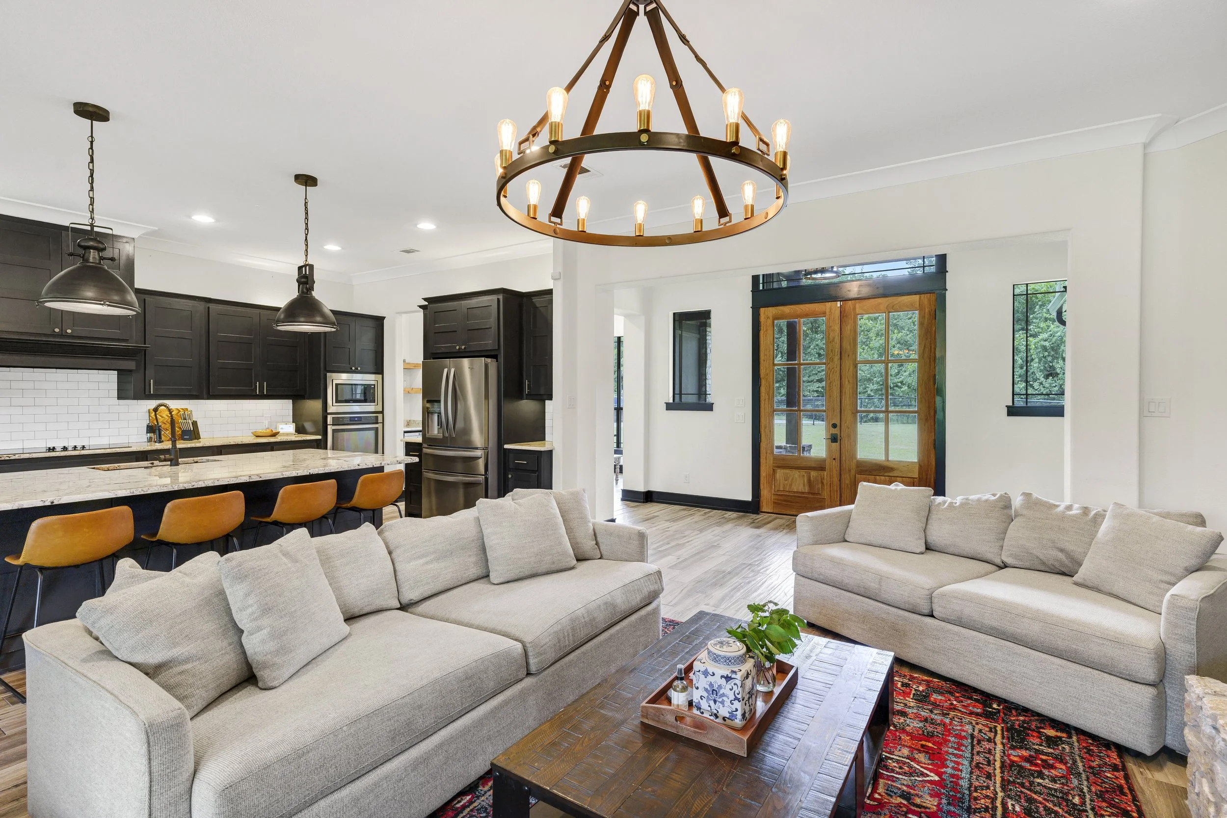 16-Modlux.Media.204 Wrigley Dr_DSC02435.jpg