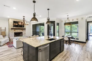 24-Modlux.Media.204 Wrigley Dr_DSC02480.jpg