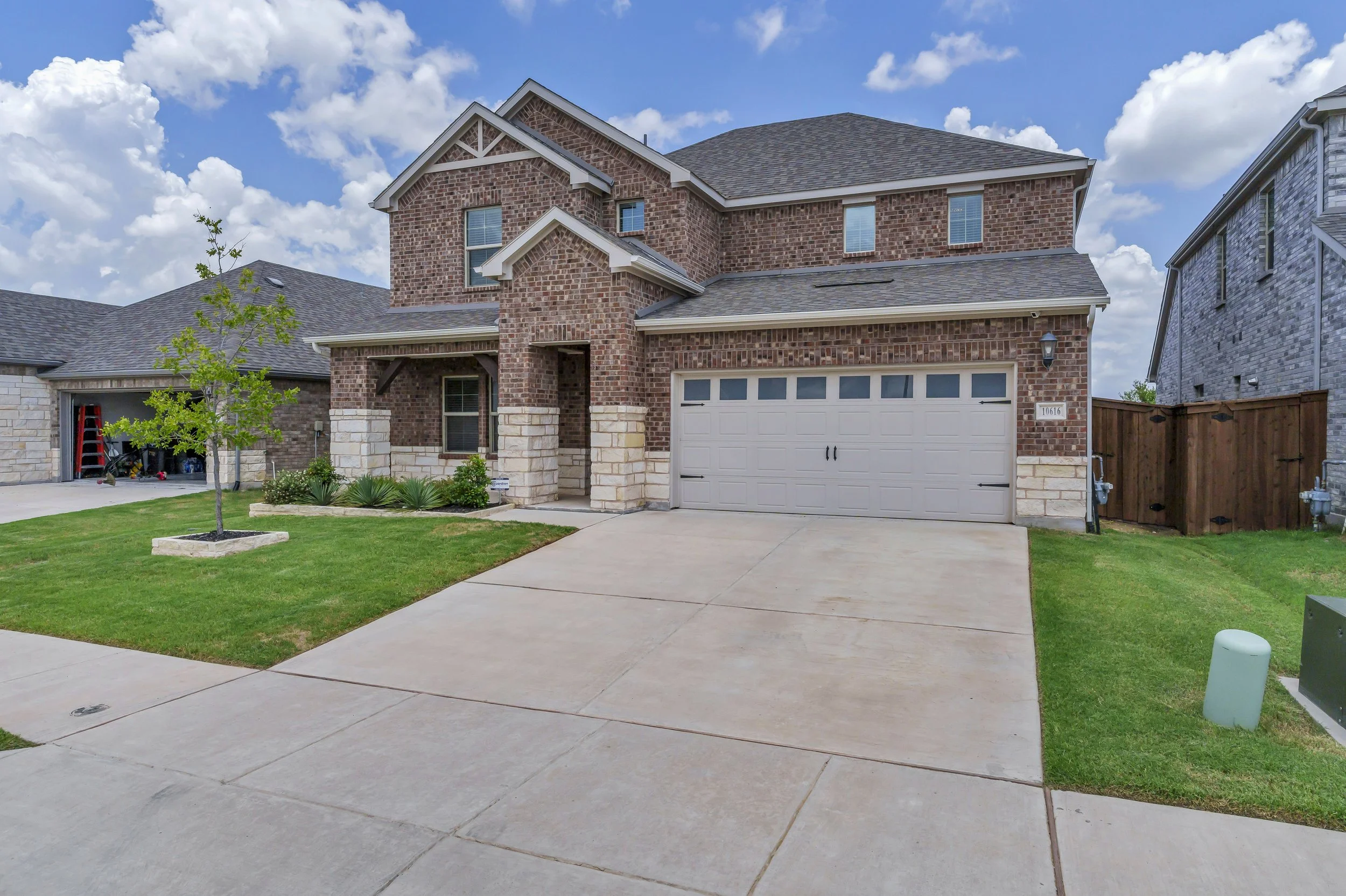 10-Modlux.Media.10616 Brookshire Rd_DSC05858.jpg