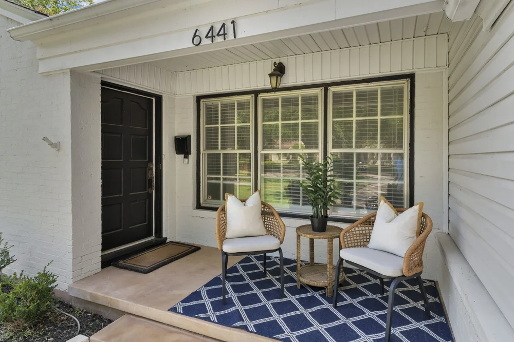 06-Modlux.Media.6441 Locke Ave_DSC09273.jpg