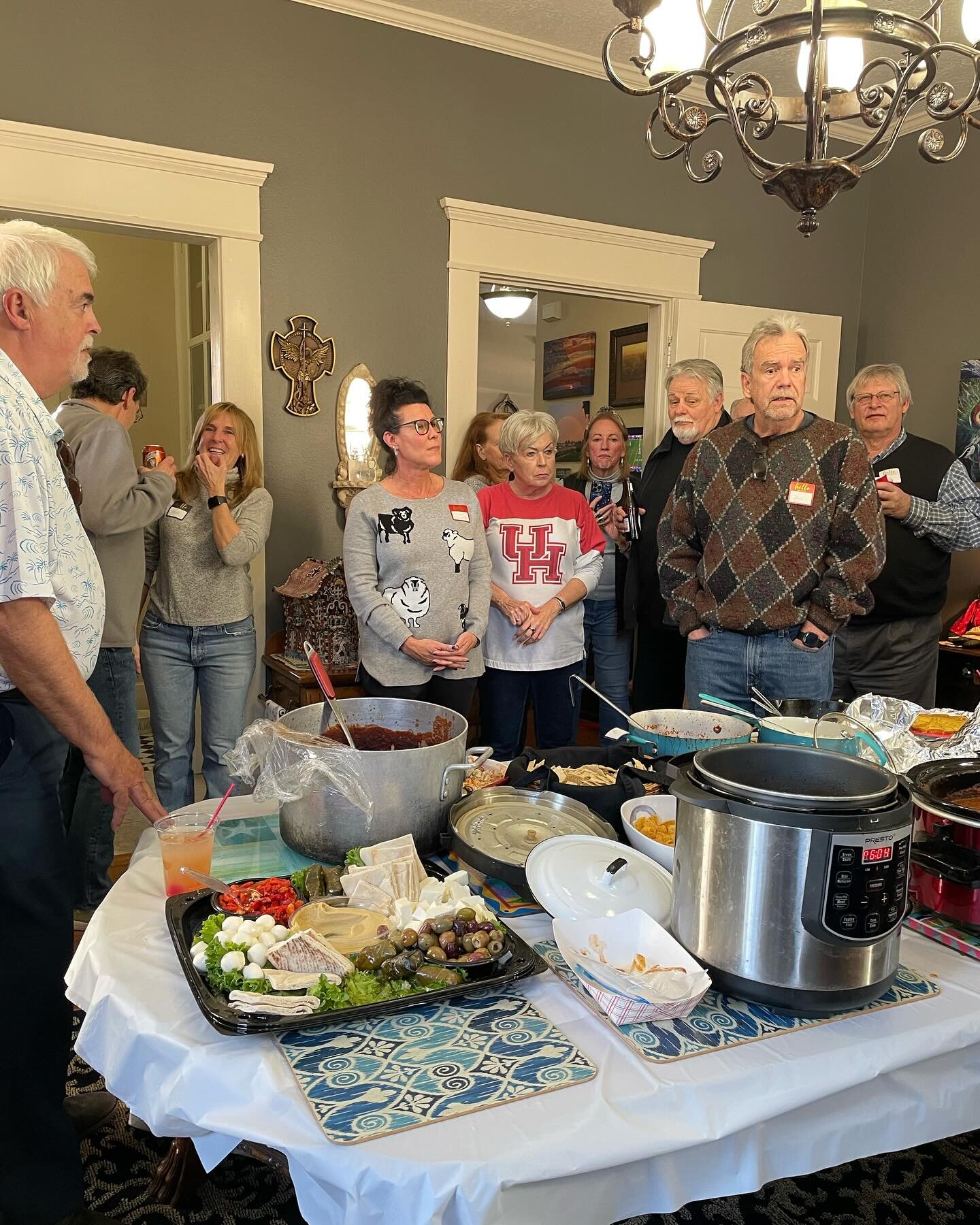 Silk Stocking is a nationally recognized district centered along 25th (Rosenberg) in District 2. Their annual chili cook off is always a great kickoff to Mardi Gras! Great time listening to neighbors passion for the island and issues dear to their he