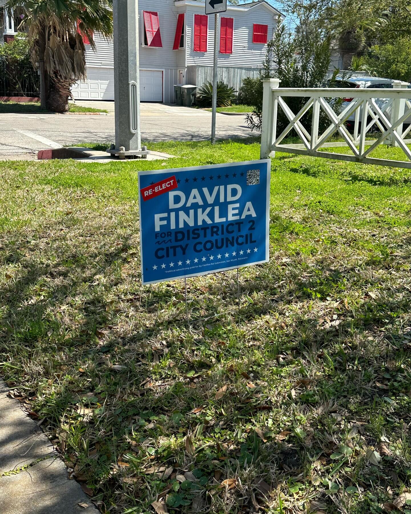 Beautiful day on the island to start dropping yard signs!  You can request one for free at www.finkleaforgalveston.com #finkleaforgalveston #finkleafordistrict2 @suzannebuyshouses @della.shorman @blaircurra @brianschwenktexasrealtor @michelledieckhof