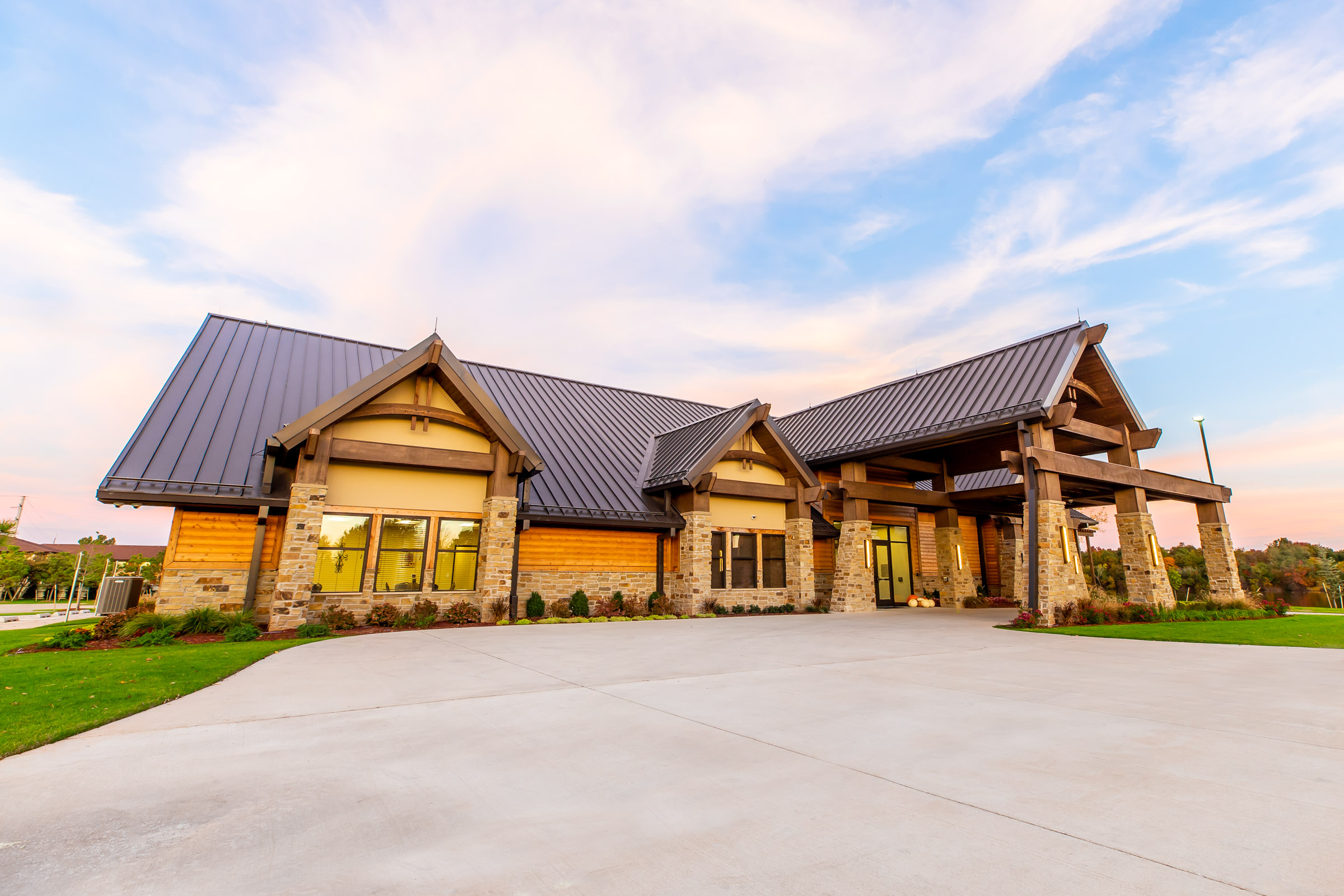 2018_CherokeCenter_Web-7.jpg