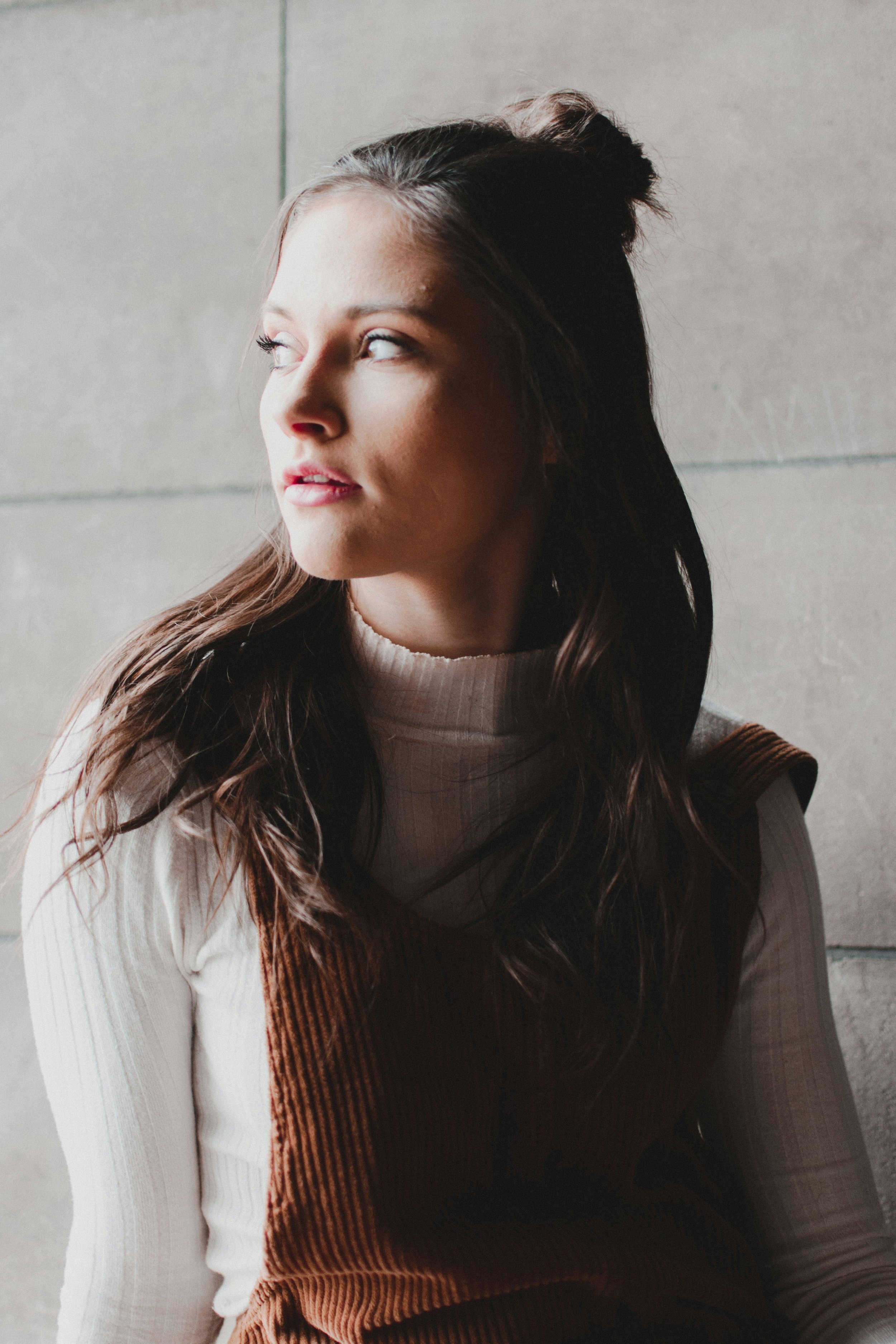 Why Your Brain Is Still "Online" After Sessions (And How to Actually Come Home to Yourself)