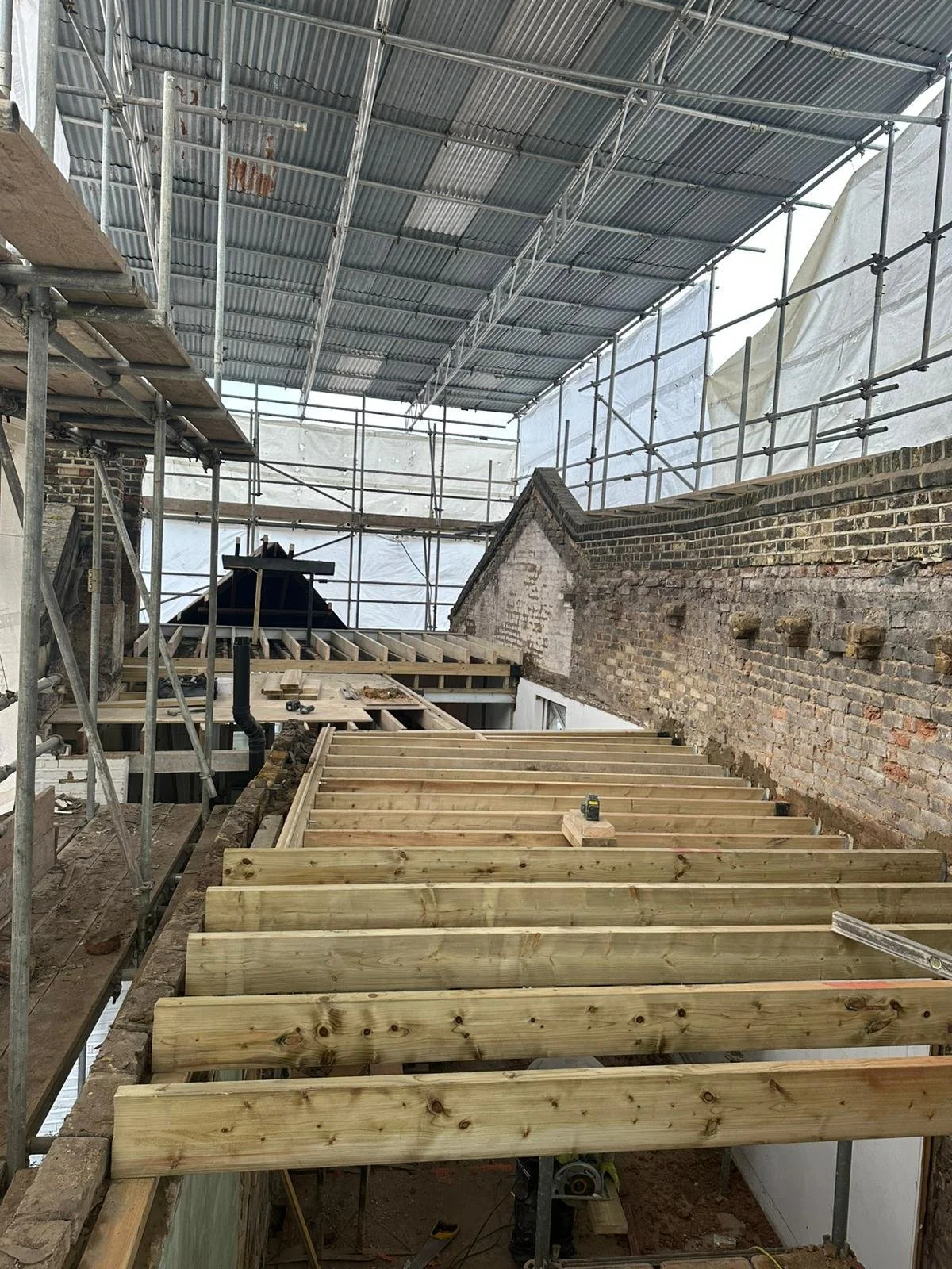 WhatsApp Image 2025-12-15 at 19.42.48.jpeg