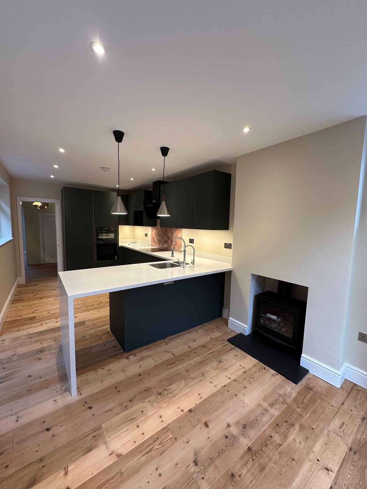 WhatsApp Image 2025-12-15 at 19.23.30 (8).jpeg