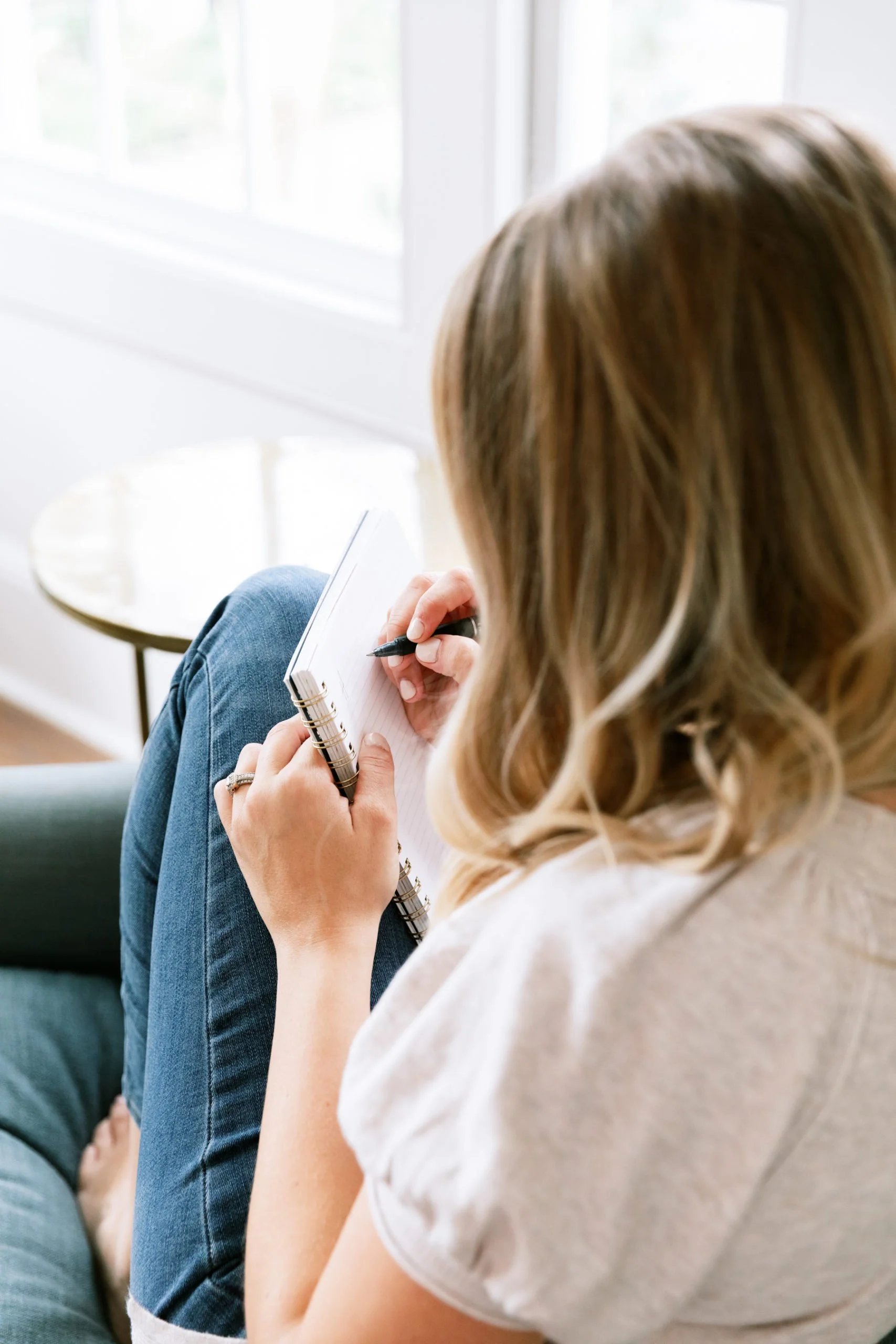 Instagram-writer-author-copywriter-journalist-book-podcast-website-web design-seo-copywriting-designer-creative-woman-squarespace-template-non-fiction-memoir-women-female-entrepreneur-small-business-businesswoman-businesswomen-powerhouse-strategy00012.jpg