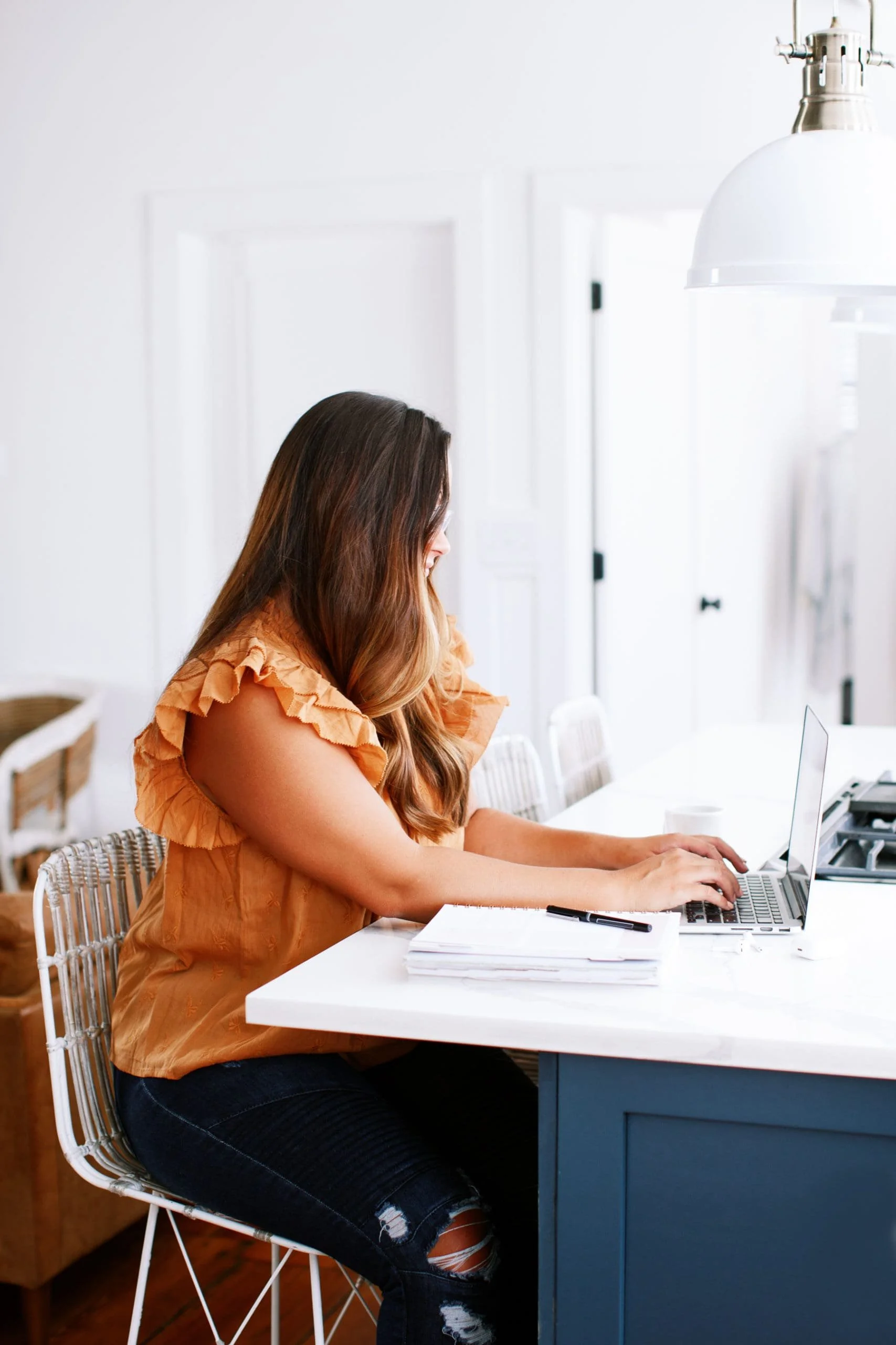 Instagram-writer-author-copywriter-journalist-book-podcast-website-web design-seo-copywriting-designer-creative-woman-squarespace-template-non-fiction-memoir-women-female-entrepreneur-small-business-businesswoman-businesswomen-powerhouse-strategy00029.jpg