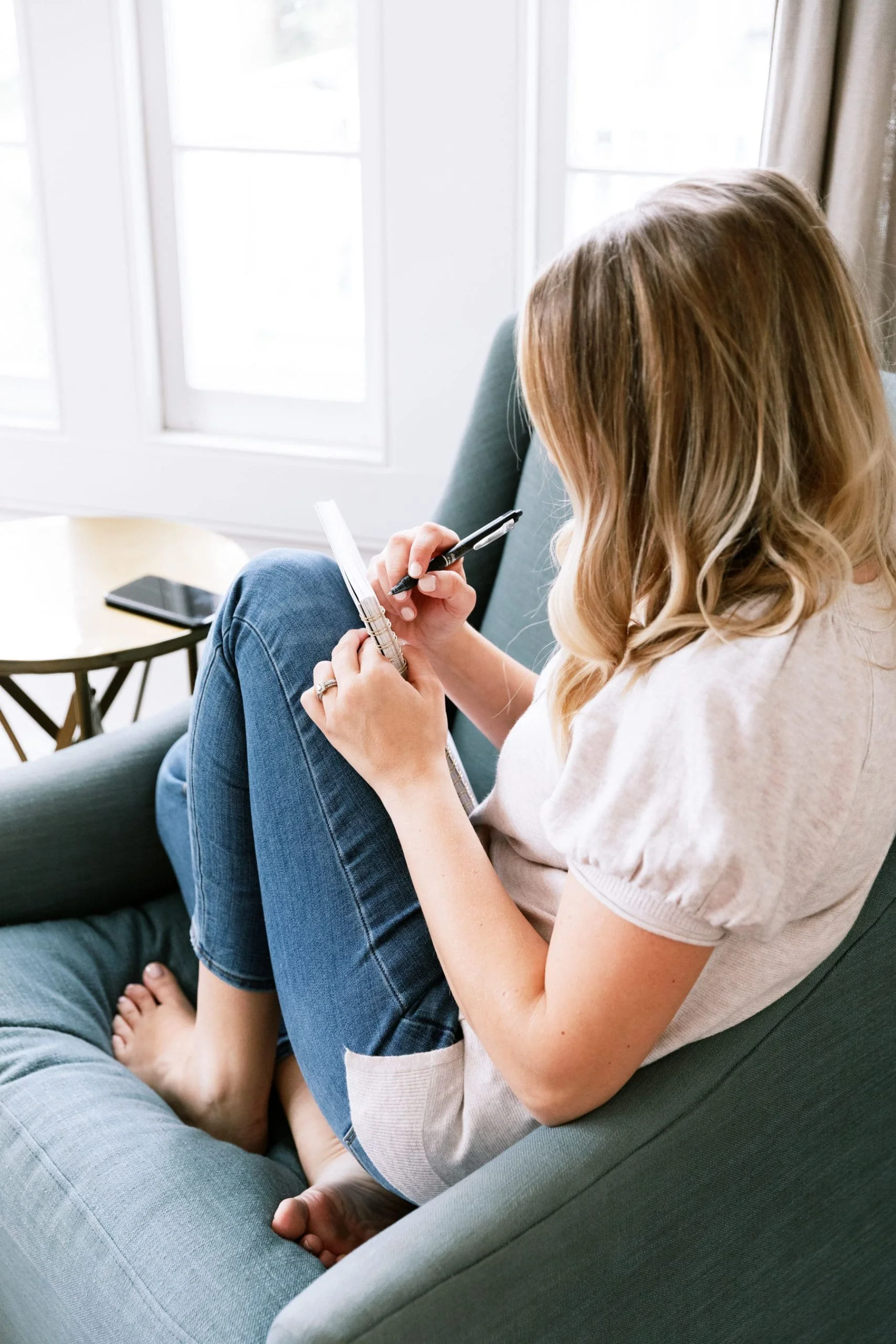 Instagram-writer-author-copywriter-journalist-book-podcast-website-web design-seo-copywriting-designer-creative-woman-squarespace-template-non-fiction-memoir-women-female-entrepreneur-small-business-businesswoman-businesswomen-powerhouse-strategy00018.jpg